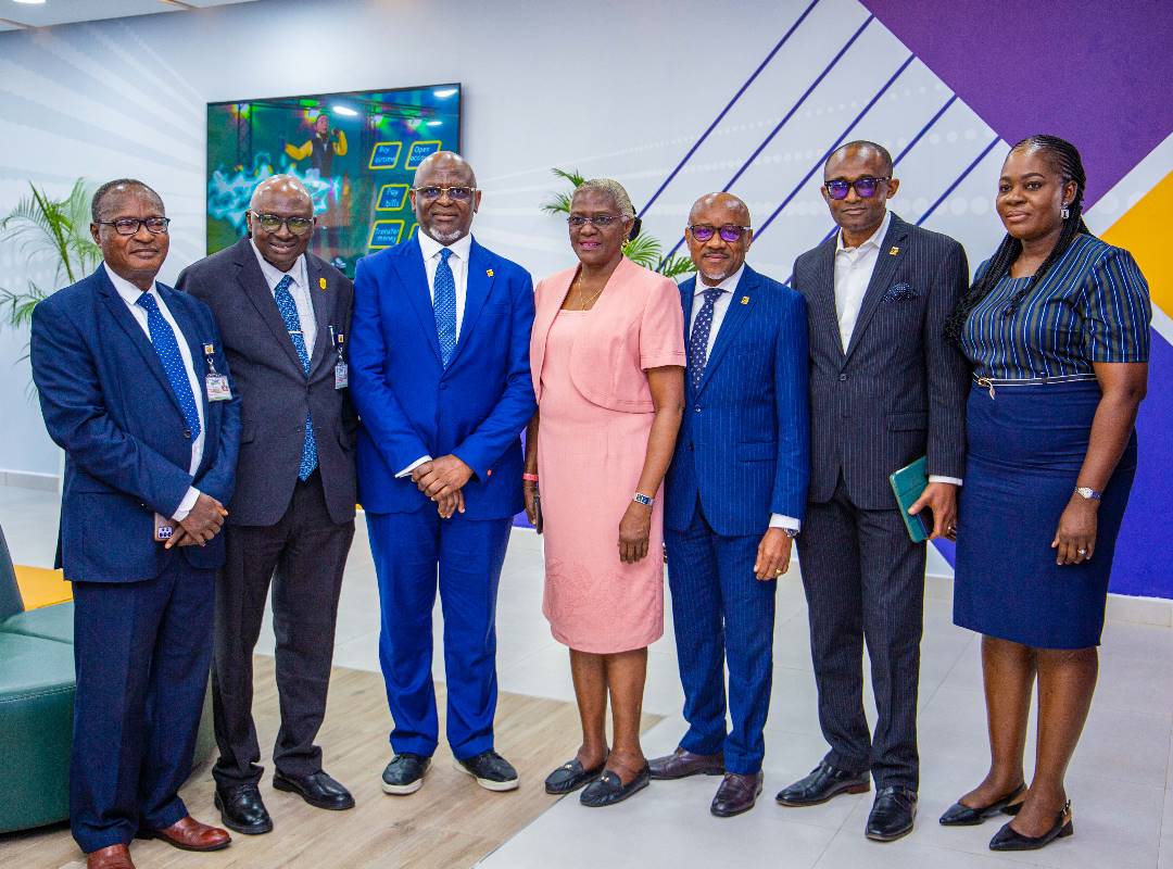 The FirstBank Digital Xperience Centre (DXC) in the University of Ibadan (U.I) is the Bank’s second fully automated self-service centre. The first DXC is at the Bank’s remodelled Adetokunbo Ademola branch,