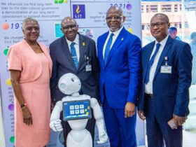 The FirstBank Digital Xperience Centre (DXC) in the University of Ibadan (U.I) is the Bank’s second fully automated self-service centre. The first DXC is at the Bank’s remodelled Adetokunbo Ademola branch,